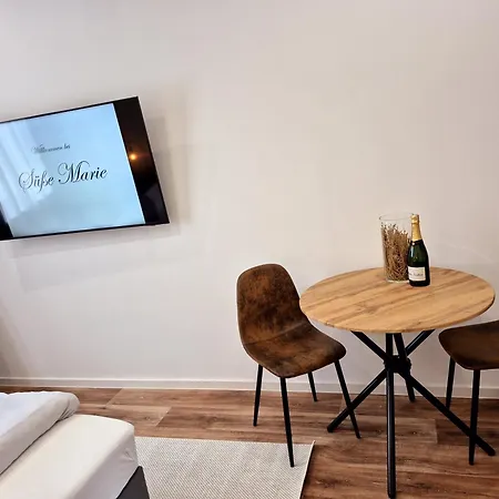 Suesse Marie 17 Homestay