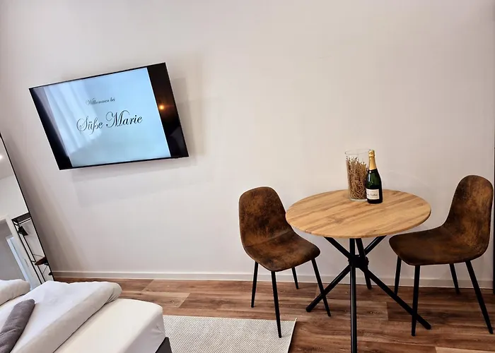 Süße Marie 17 Privatunterkunft